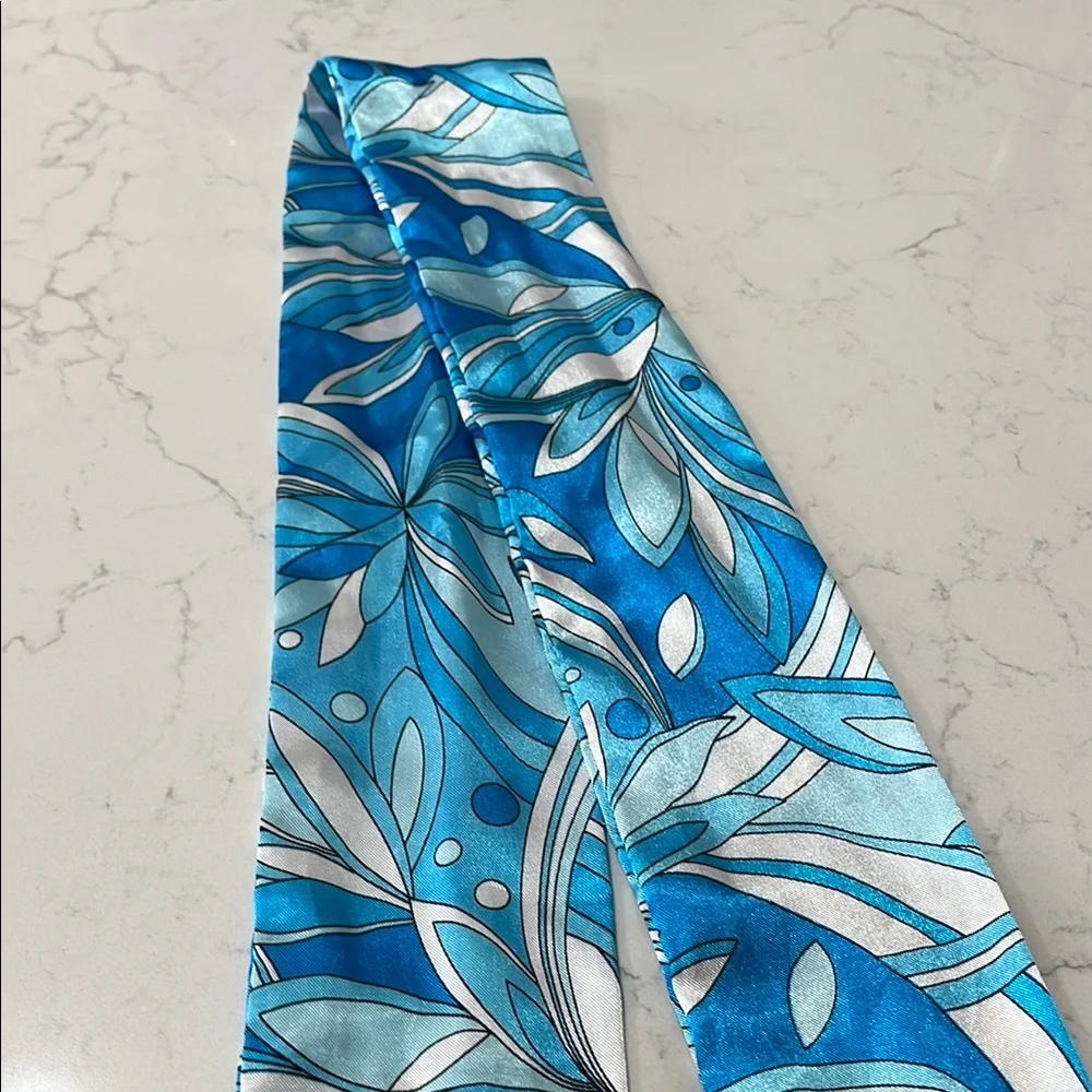Vibrant Blue Floral Polyester Belt Accessory